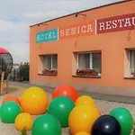 Benica 酒店 贝内绍夫
