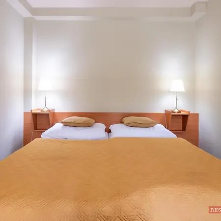 Benica Hotel